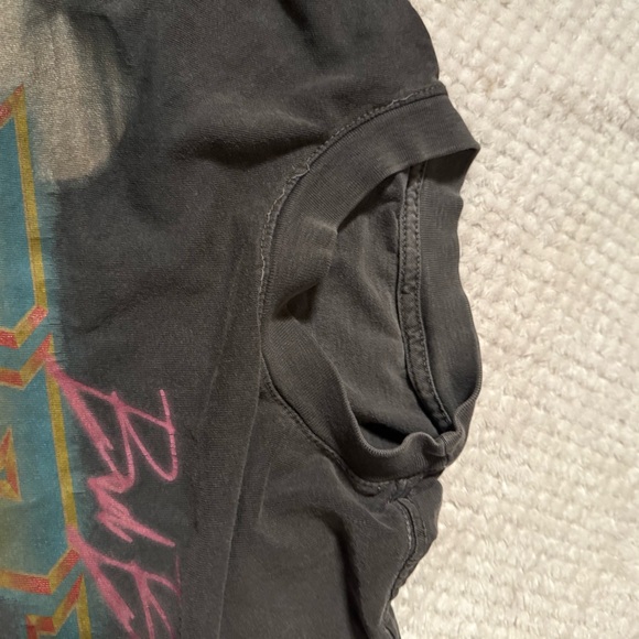 Bad Bunny Ultimo Tour Del Mundo Shirt “Last World Tour” Distressed Faded - Picture 3 of 11